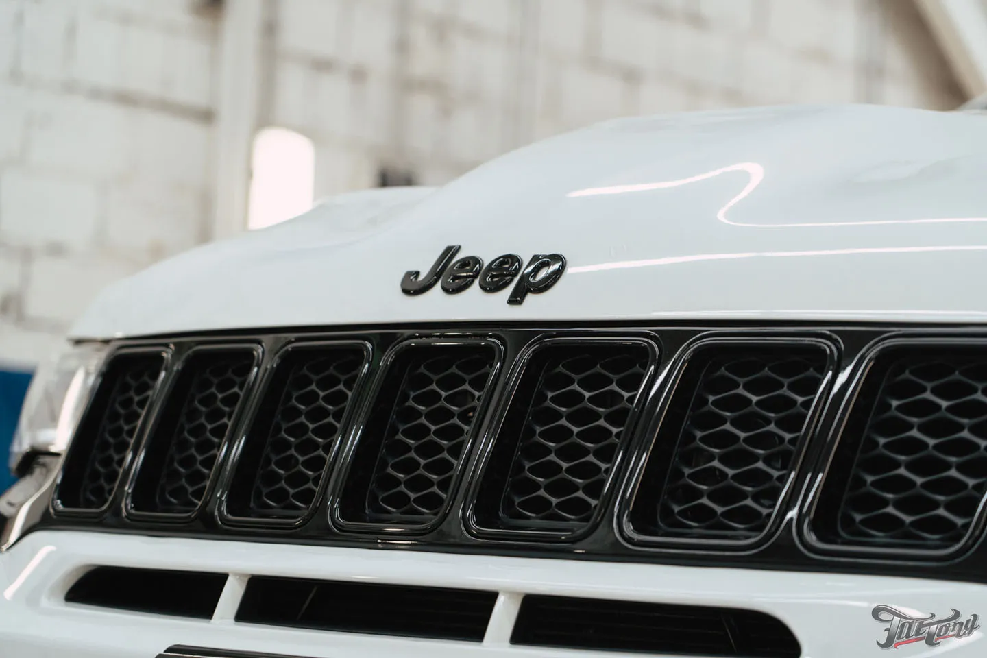 Полировка кузова Jeep Grand Cherokee SRT